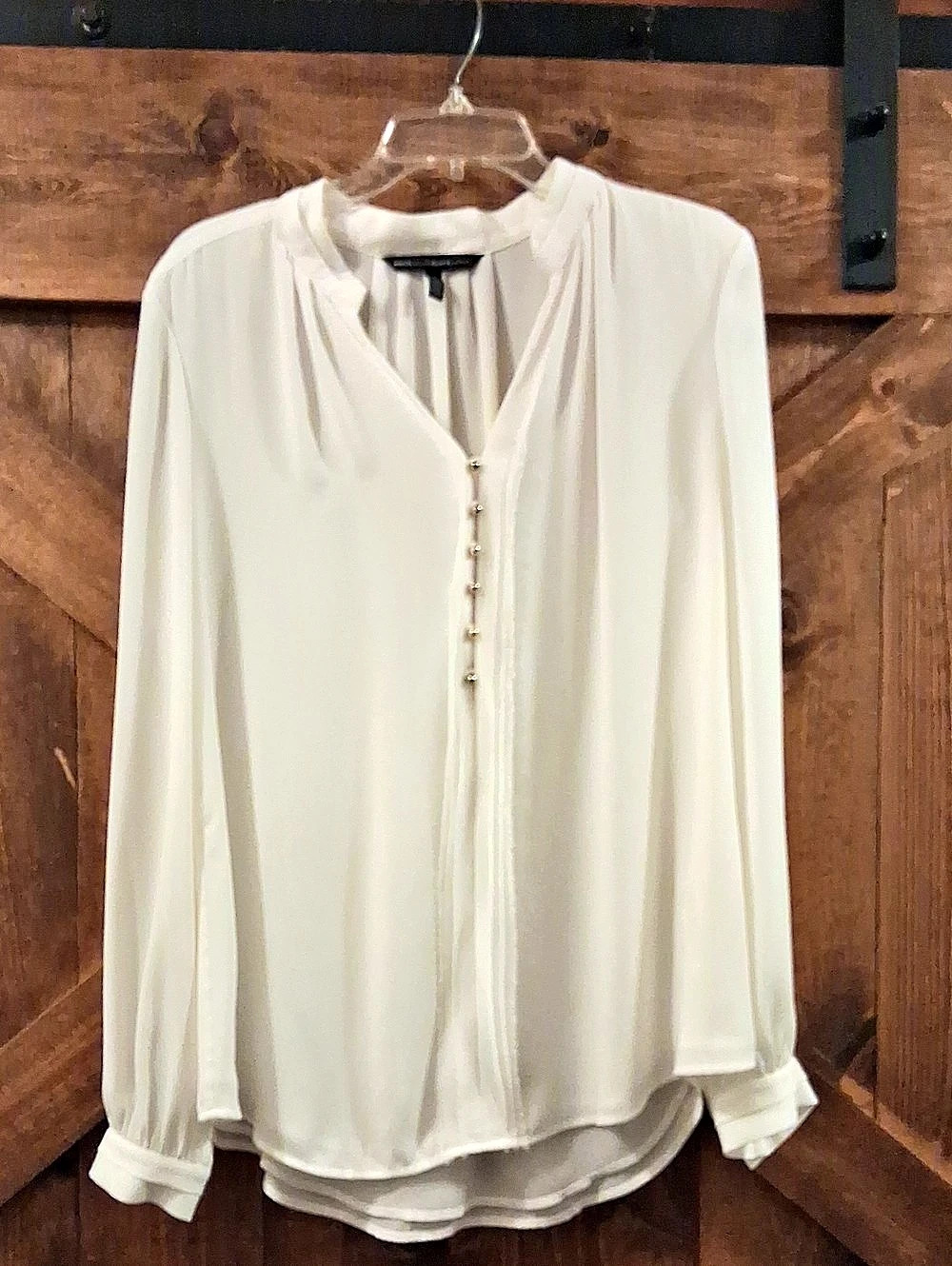 White House Black Market Pleated Blouse in White Size 14